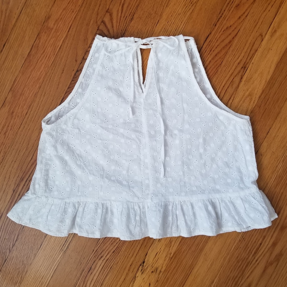 Eyelet Ruffle Halter - Size Medium - Picture 3 of 12